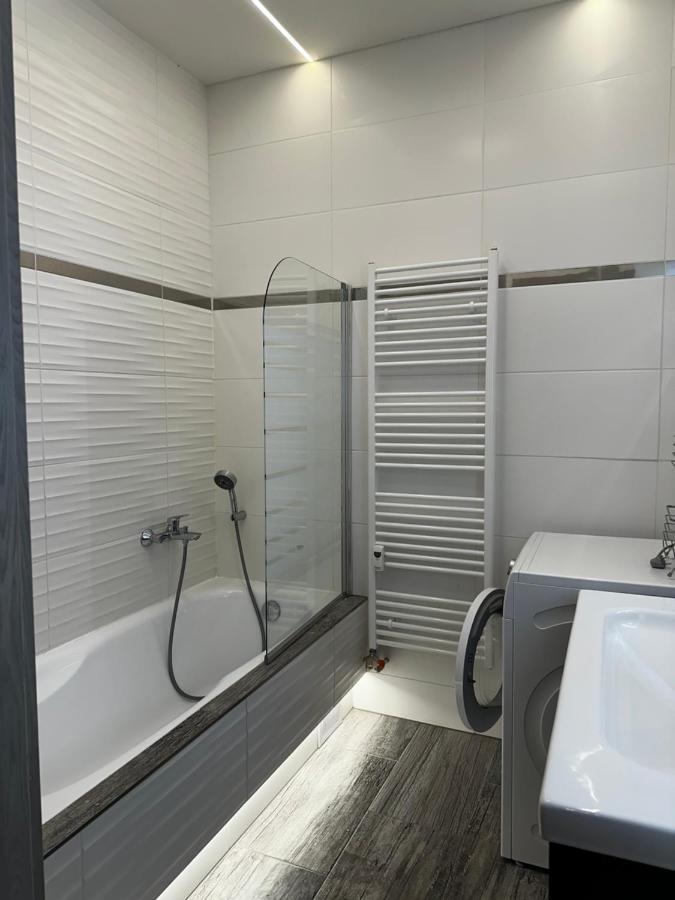 Apartman S Terasou Zvolen Esterno foto