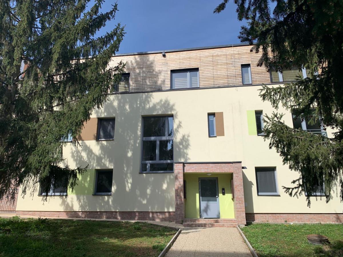 Apartman S Terasou Zvolen Esterno foto
