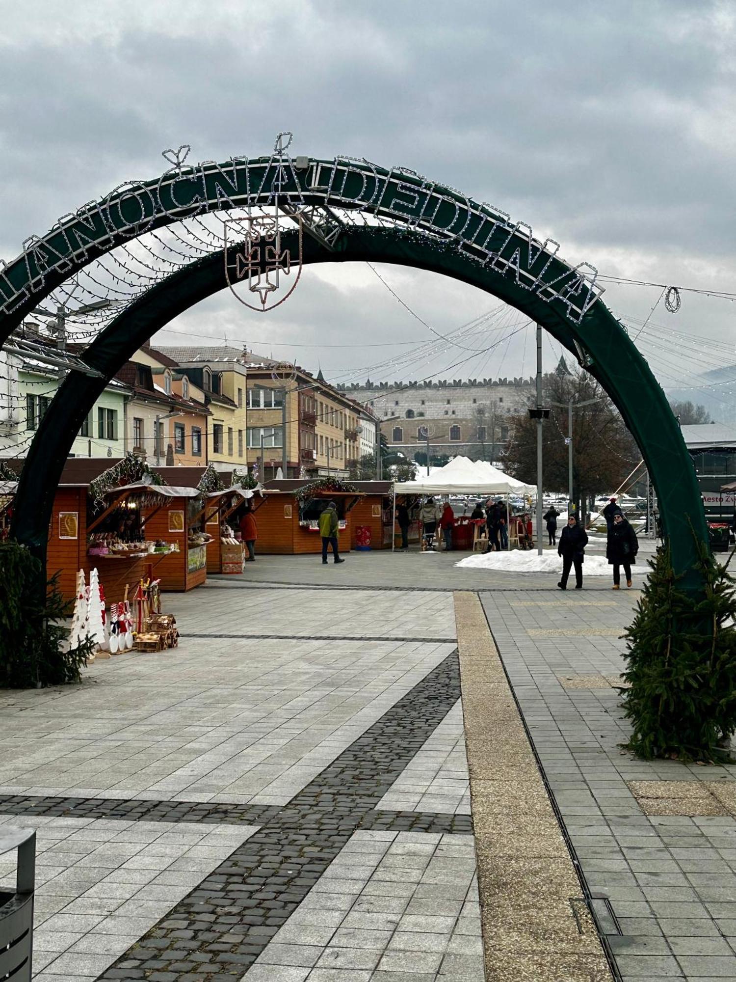 Apartman S Terasou Zvolen Esterno foto