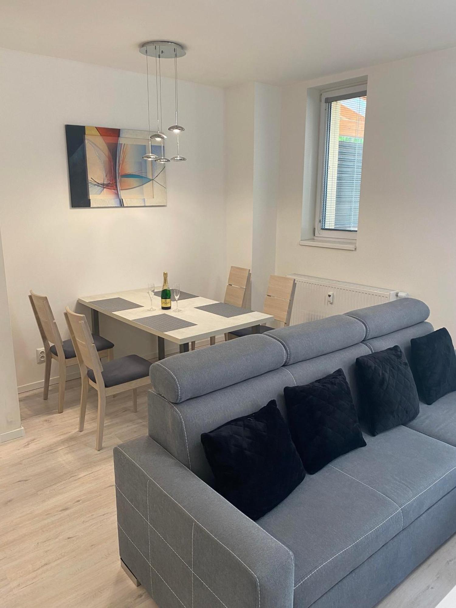 Apartman S Terasou Zvolen Esterno foto