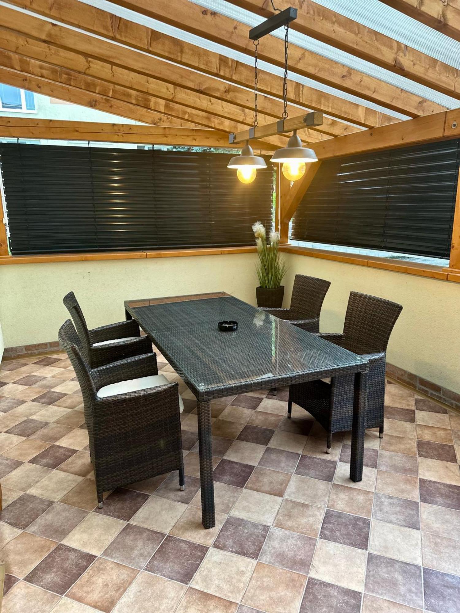 Apartman S Terasou Zvolen Esterno foto